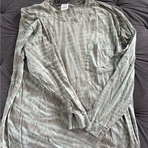 PINK Victoria's Secret Gray Tie-Dye Long Sleeve Shirt